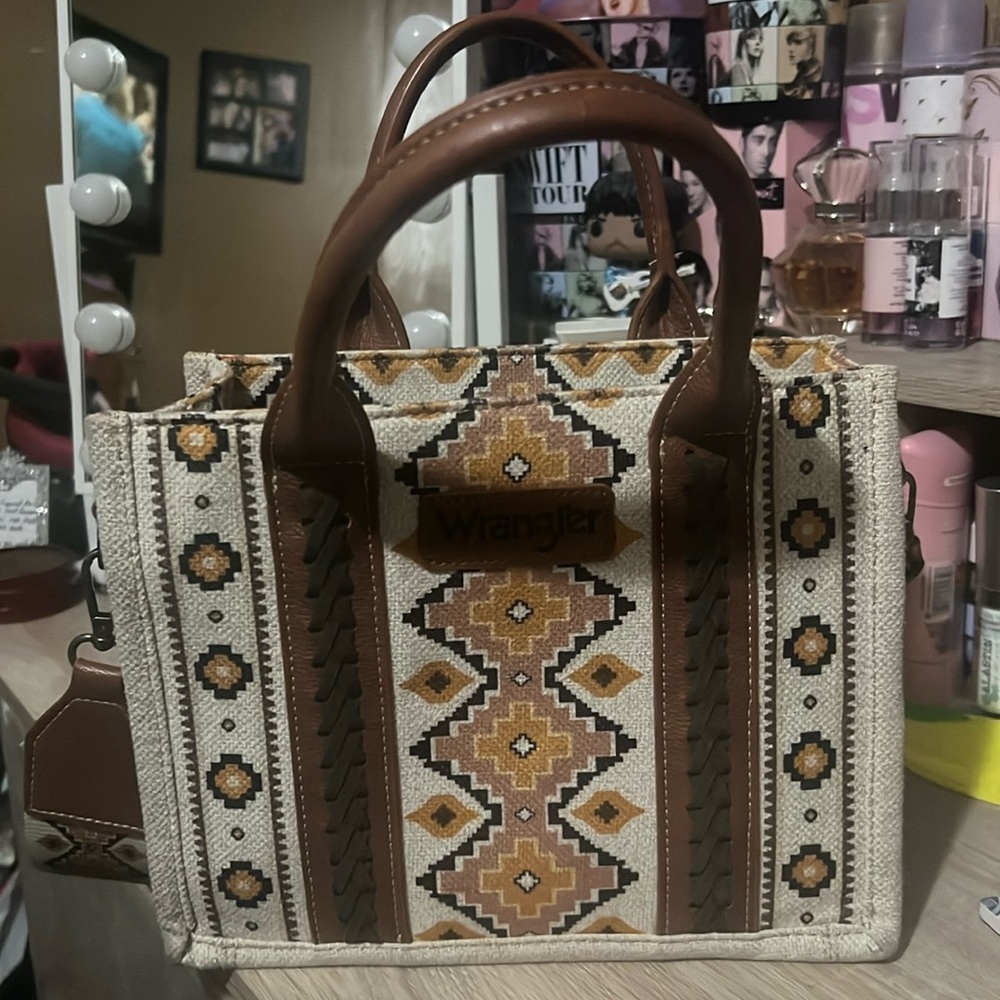 Wrangler purse